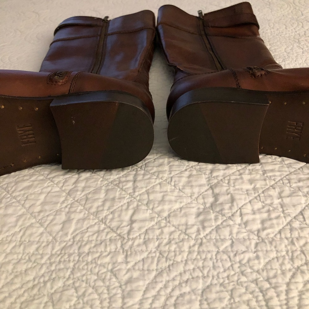 Frye Molly Riding boots. Size 7 1/2. - Picture 7 of 11
